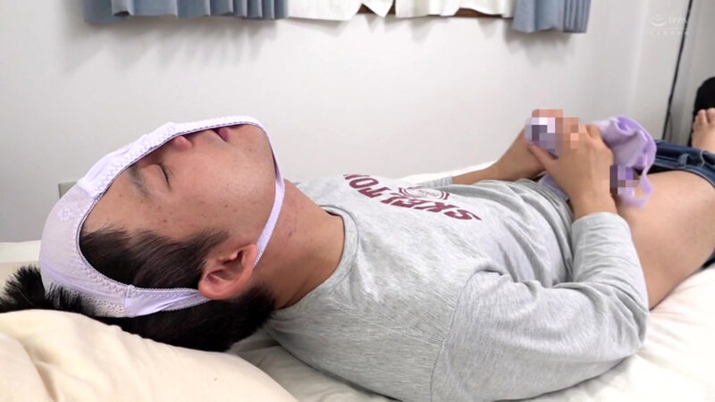 ＜熟女＞ お母さんの玩具になった僕 巨乳で巨尻の猥褻美義母！ 玉木くる...