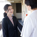 ＜熟女＞ 出張で泊まりに来た叔母と同居生活 無防備すぎる仕事終わり蒸れた肉感パンスト姿に僕は理性を狂わされて…。 吉永塔子 【FANZA】