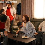 ＜熟女＞ 永遠に終わらない、中出し輪●の日々。 小島みなみ 【FANZA】