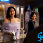 ＜熟女＞ 伊織涼子デビュー15周年記念特別作品 愛と欲望の熟女スナック物語 快楽を貪り淫らに乱れるイヤラし過ぎる痴態！ 男たちを誘惑する美魔女ママが魅せる秘密のスケベ性接待！！ 伊織涼子 【FANZA】