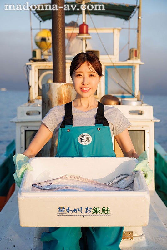 ＜熟女＞ 房総の海で出逢った。潮風を浴びた健康ボディ、’活きのイイ’地...