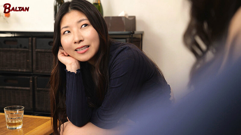 ＜熟女＞ 仲良しママ友の旦那交換スワッピング乱交パーティ 【FANZA...