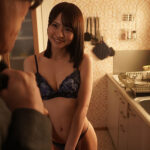 ＜熟女＞ 非モテ弱男チ○ポを全肯定よちよち勃起させてイチャとろ痴女テクでジュッポり抜いてくれる美尻スレンダー人妻お姉さん。 東條なつ 【FANZA】