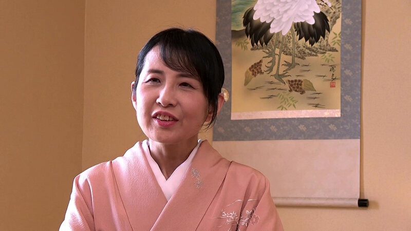 ＜熟女＞ 還暦熟女 羽根透香 【FANZA】