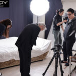 ＜熟女＞ ヌードモデル代行NTR スタイル抜群の若妻は撮影の度に羞恥心が快感へと変わってしまい… 宮本留衣 【FANZA】