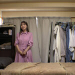 ＜熟女＞ 媚薬オイルマッサージ 痴●盗撮＆中出し素人娘VOL.67 超強力媚薬を配合したマッサージオイルを施術中に知らずに塗りこまれたオンナは、身体の火照りに驚き、チ〇ポを欲しがる自分に戸惑い、垂れ出したマン汁に恥ずかしがりながらも生ハメ中出しまで欲してしまう！ 【FANZA】