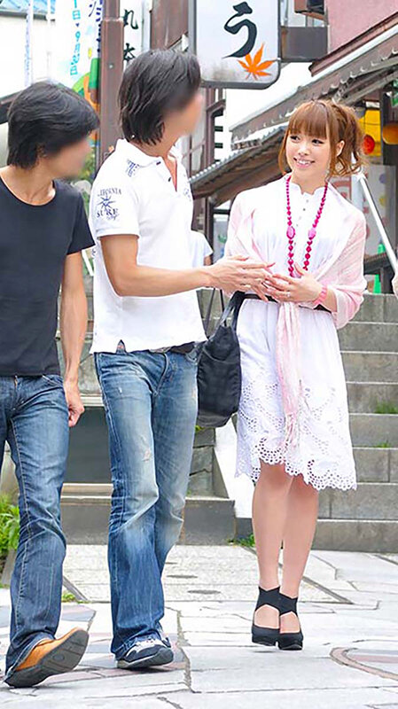 ＜熟女＞ 旅先で開放的になったところをすかさずナンパ 奥様の性欲爆発！...