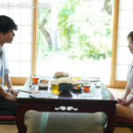 ＜熟女＞ 汗ほとばしる人妻の圧倒的な腰振りで、僕は一度も腰を動かさずに中出ししてしまった。 小島みなみ 【FANZA】