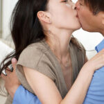 ＜熟女＞ 誕生 三雲彩葉 42歳 AV DEBUT 元国際線CA、美しき人妻、一つ二つ三つ雲の上の存在―。 【FANZA】