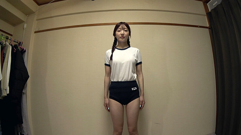 ＜熟女＞ 神乃るな ムチムチ美尻 神ブルマ 美少女やぽっちゃり娘らにピ...