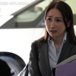 ＜熟女＞ 麗しきランジェリー、唾液と精液で汚れた酬いの人妻保険外交員 水戸かな 【FANZA】