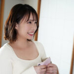 ＜熟女＞ 謎のマスクの美熟女が素顔＆中出しW解禁 SNSで出会った巨乳人妻と濃密に交じり合う中出し性交！ 水彩あき 【FANZA】