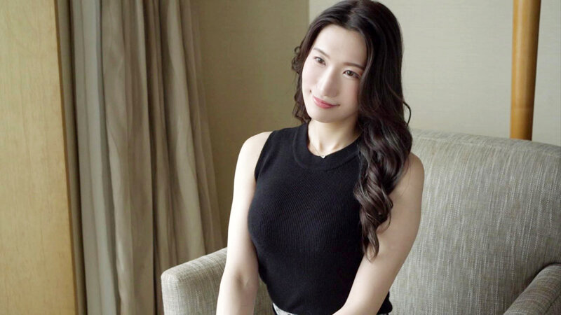 ＜熟女＞ 人妻の花びらめくり 小谷舞花 【FANZA】