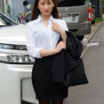 ＜熟女＞ THE ドキュメント 本能丸出しでする絶頂SEX 勃起したチ〇ポを見せられ即発情するスケベな人妻と4P中出し乱交交尾 末広純 【FANZA】