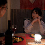 ＜熟女＞ 背徳の寝取らせシアタールーム 低俗男たちの醜い肉棒で汚された貞淑妻ー。 新妻ゆうか 【FANZA】