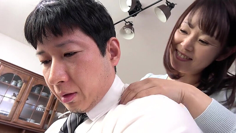 ＜熟女＞ 熟妻ドラマ 娘のダンナにお尻の穴を舐めまくられる熟れ母 夫の...
