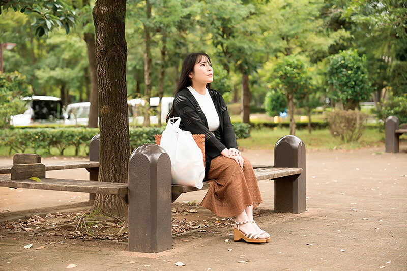 ＜熟女＞ 先生私を味わって…旦那に料理が下手だと叱咤され通った料理教室...