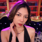 ＜熟女＞ ブタ鼻チン嗅ぎ淫語マダム 卯水咲流 【FANZA】