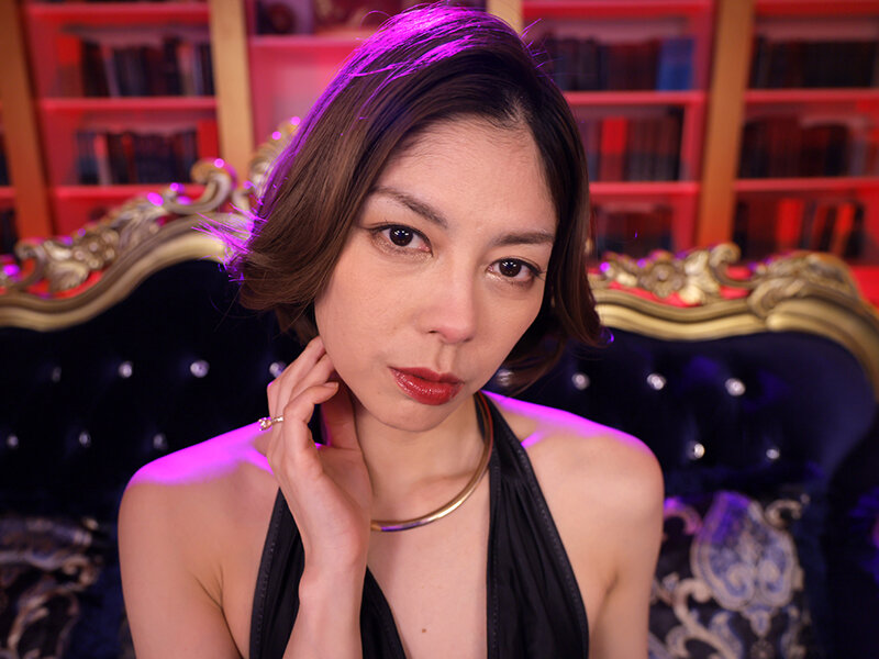 ＜熟女＞ ブタ鼻チン嗅ぎ淫語マダム 卯水咲流 【FANZA】