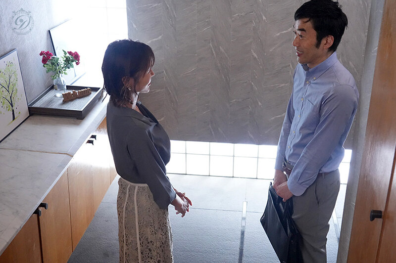 ＜熟女＞ ’多分、娘が好きであろう’娘の家庭●師と週3日、自宅不貞行為...