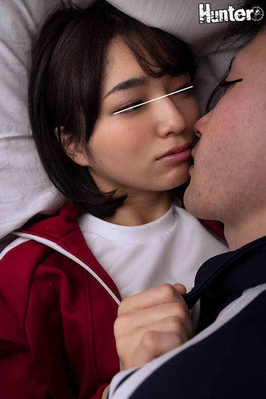 『MM号』 『し～っ！声出したらバレちゃうよ！』『近いんですけど…』修...