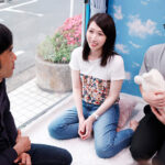 『MM号』 マジックミラー号 優しい子持ちのママ・さやかさんにこっそりデカチンを見せつけて 素股で擦りつけて育児でレス気味の欲求不満オ○ンコに旦那の目の前でヌルっと生挿入 産後の柔らかい膣穴が気持ち良すぎて中出し不倫SEX ～休日にお出かけ中幸せ絶頂の春ママNTR～ 【FANZA】