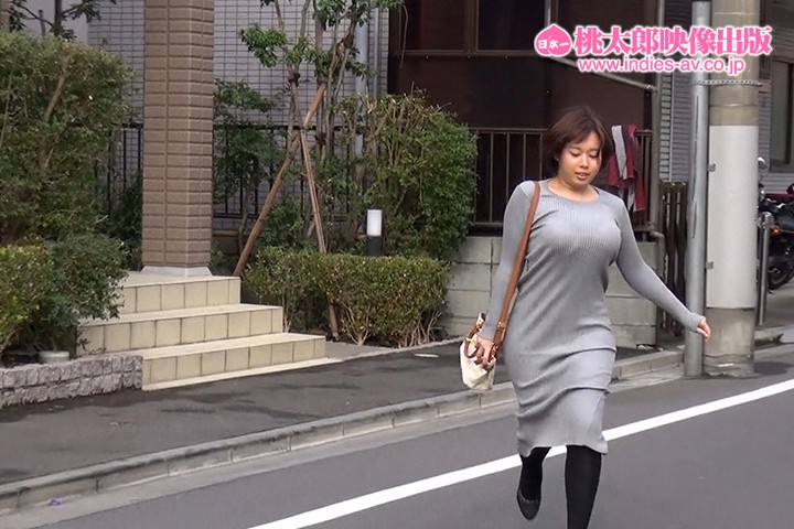 『MM号』 窒息注意！むっちりエクセレントボディ塚田詩織BEST4時間...