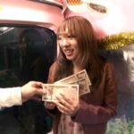 『MM号』 マジックミラー便 待ちに待った！！1年に1度の合法潜入！お嬢様女子大学の花の文化祭編 現役女子大生がキャンパスの目の前でコッソリAV出演！ 【FANZA】