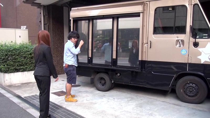 『MM号』 AV史上最軟体！！マジックミラー便の鏡の前でダンスの練習を...