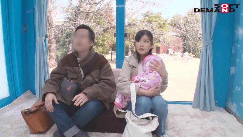 『MM号』 みほ（27） 人妻 マジックミラー号 真正中出し！旦那さん...