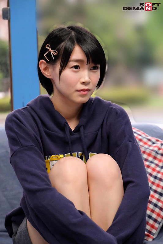 『MM号』 みき（20）女子大生 「チ○ポ飴をいやらしくフェラチオして...