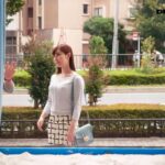 『MM号』 しのぶ（26）心優しい人妻が男チンの悩みを素股でご奉仕解決！…と思ったら素股でまさかの早漏発射！ 満足出来なかったむっつり妻はザーメンまみれの白濁ふにゃチ○コをもう一回励まし生挿入真正中出し！ 【FANZA】