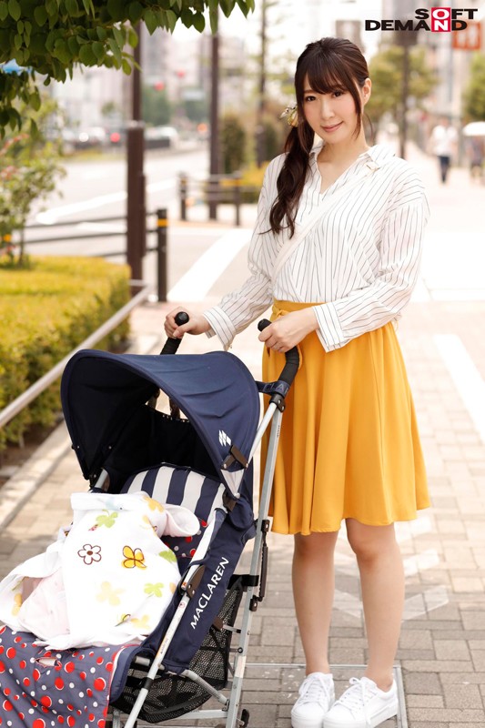 『MM号』 みほ（33）専業主婦 マジックミラー号 愛する旦那の目の前...