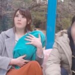 『MM号』 えみ（22） 人妻 マジックミラー号 真正中出し！きれいな若妻がすぐ側に旦那さんがいるのに… 【FANZA】
