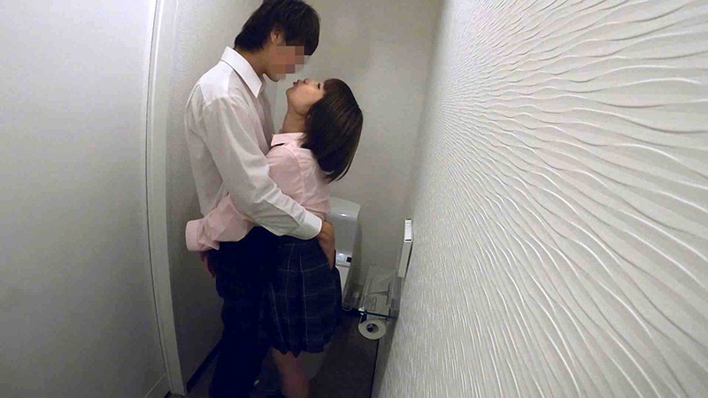＜盗撮＞ 女子○生トイレSEX盗撮 関西巨乳J●＆純真清楚J● 編 『...