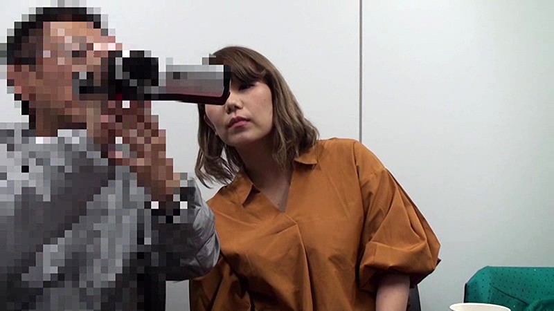 ＜盗撮＞ 地域の公民館ビデオサークルを根城に子煩悩な巨乳ママを喰いまく...