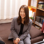 ＜盗撮＞ 「冗談よしてくだしよ！？私、一応…ヒトヅマです。」断れないムッチリ爆乳社員と棚ボタ中出しSEX！ 水川さん（33歳） 『FANZA』