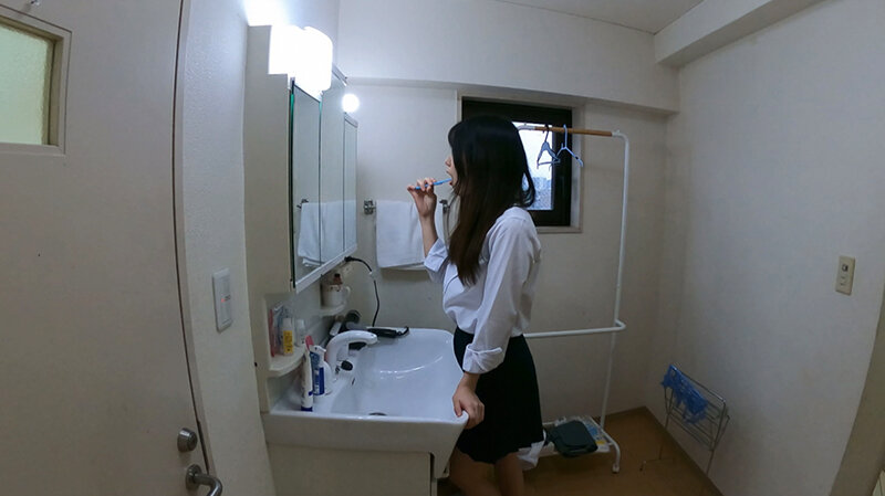 ＜盗撮＞ 【父×娘】嫌なのに感じる娘。親父は娘のマ●コしゃぶりすぎ。リ...