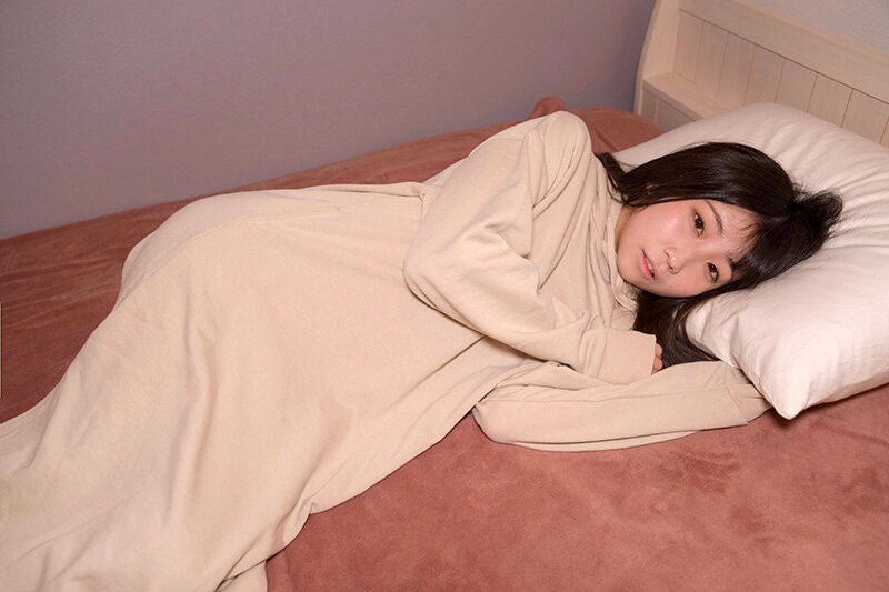 ＜盗撮＞ 超・妹ちゃん「今日もなの？しょうがないな～」激カワ声我慢セッ...