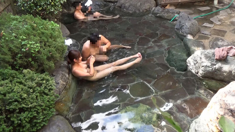 ＜盗撮＞ 老若男女の汗汁だくだく盗撮 温泉でセックス4 『FANZA』