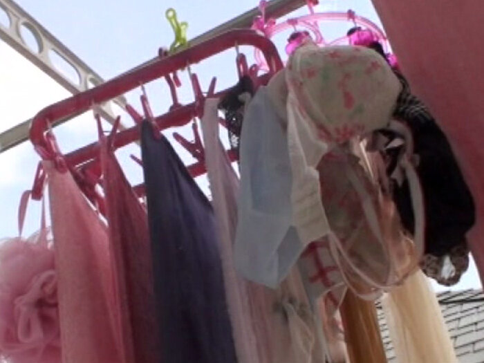 ＜盗撮＞ 下着窃盗女性宅侵入撮 一人暮らし学生編 2 『FANZA』