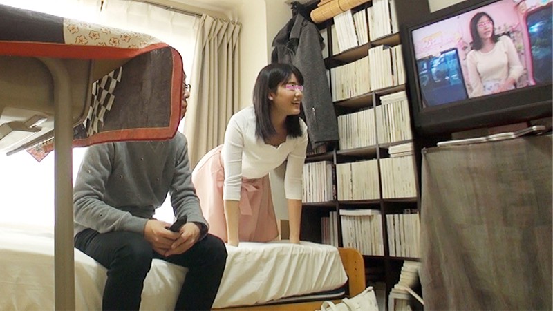 ＜盗撮＞ マジックミラー便 再会中出しスペシャル！あの子の恥じらう姿を...