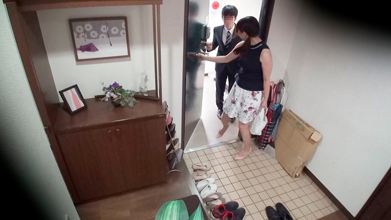 ＜盗撮＞ 一般男女モニタリングAV 欲求不満な人妻さんによる性交動画盗...