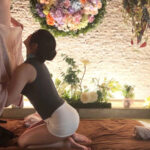 ＜盗撮＞ 予約半年待ちの神メンエス嬢 生ハメ中出しOKの裏オプ行為を完全盗撮 スタイル・顔・サービスSSS級の痴女に盗撮バレで終わったと思ったら搾精されまくった。望月あやか 『FANZA』