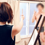 ＜盗撮＞ 美大生がデッサン中にモデルがフル勃起センズリ鑑賞 『FANZA』