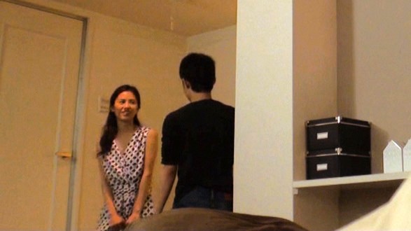 ＜盗撮＞ 人妻ホテヘル本番交渉！ 『FANZA』