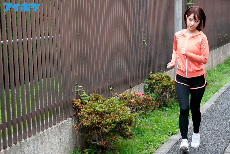 ＜盗撮＞ 「どこまで触るんですか…？（心の声）」 スケベ整体師にイヤと...