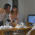 ＜盗撮＞ 隣のゴミ部屋で犯●れた爆乳妻 薄汚れた絶倫中年男に連続射精される孕ませレ●プ 綾瀬こころ 『FANZA』