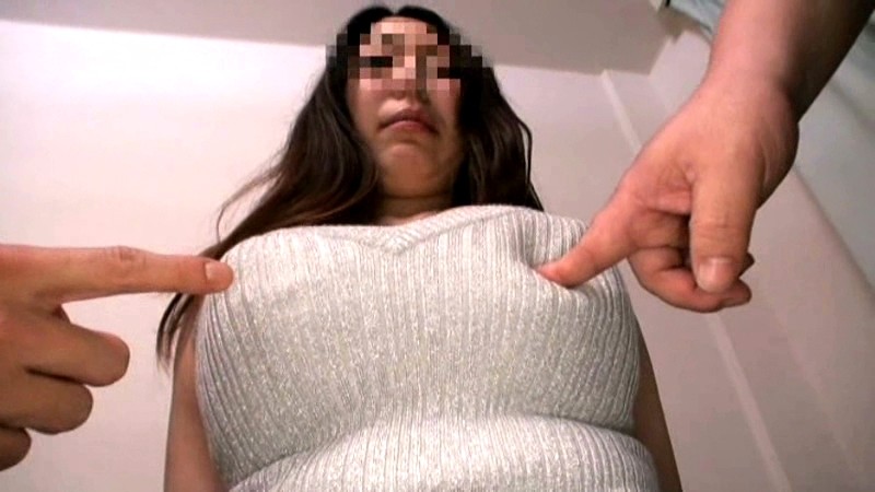 ＜盗撮＞ 着衣巨乳ストーカー盗撮 『FANZA』