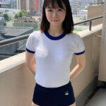 ＜盗撮＞ 渡辺まお むちむちデカ尻 神ブルマ ロリ美少女やぽっちゃり娘にピチピチブルマ＆体操着を着せ、ハミパン、ムレムレワレメを毛穴まで見えるほどの超ドアップ接写！さらに尻コキ、着衣お漏らし放尿やブルマぶっかけ等ブルマ好きに送る完全着衣フェチAV 『FANZA』